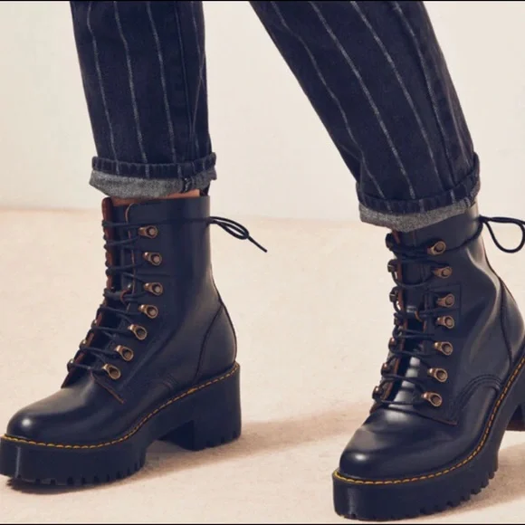 Dr MARTENS LEONA BLACK Vintage Smooth Size:8